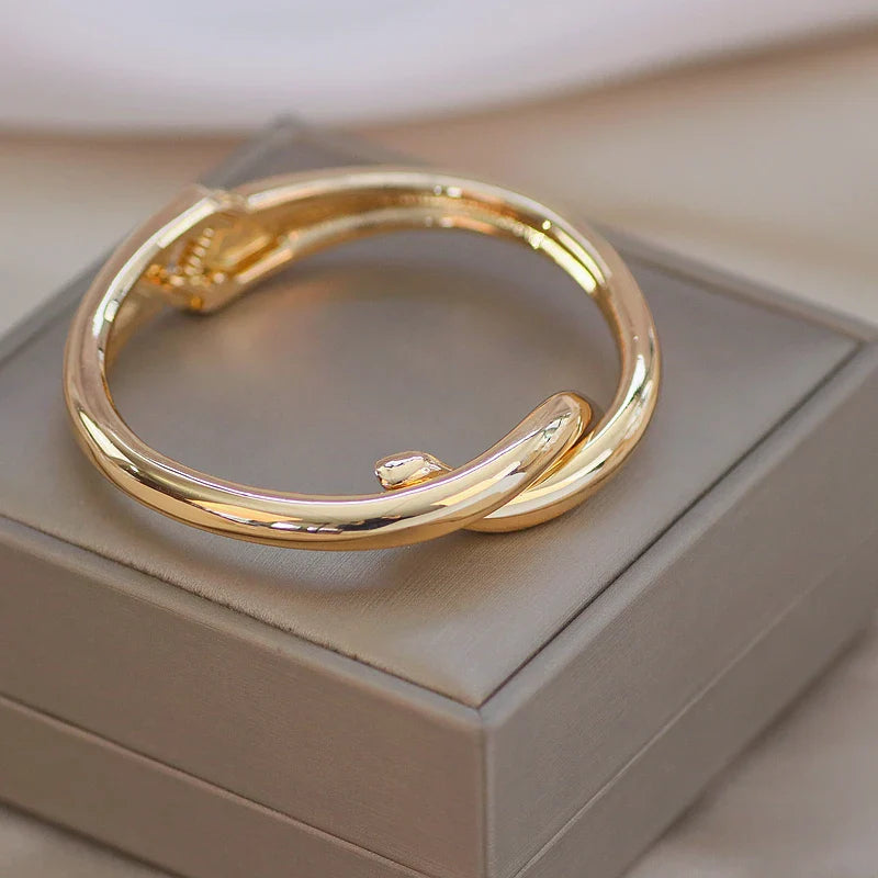 Simple Round Open Bangle 2.0