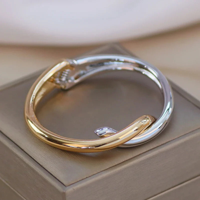 Simple Round Open Bangle 2.0