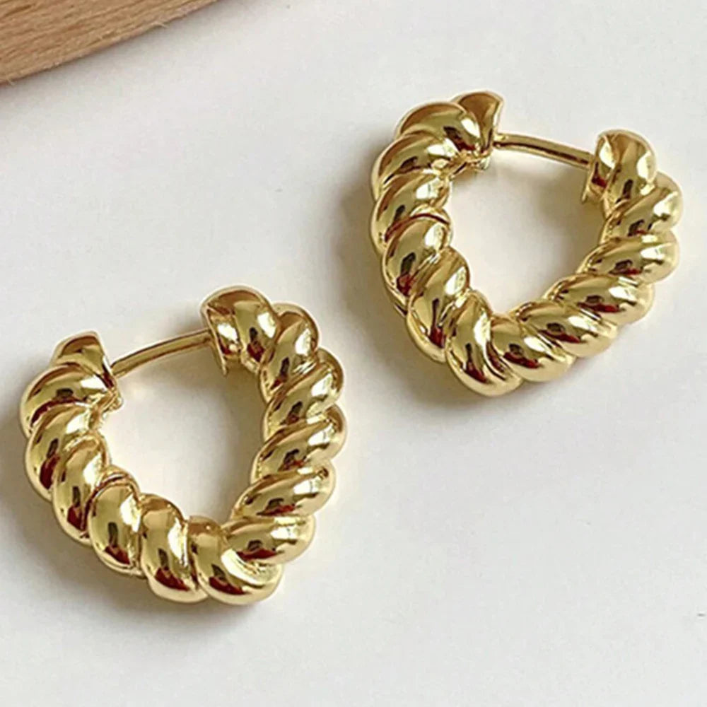 Twisted Heart Earring