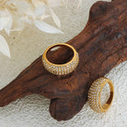 18k Sparkle Ring