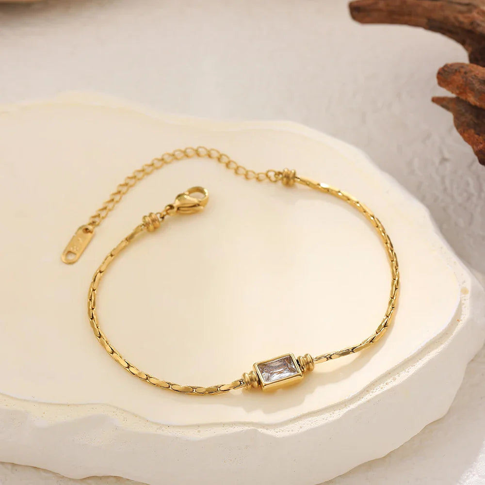 18k Square Gem Bangle