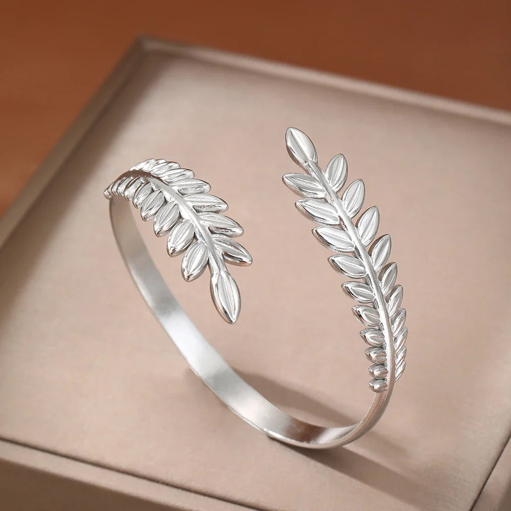 Leaf Cuff