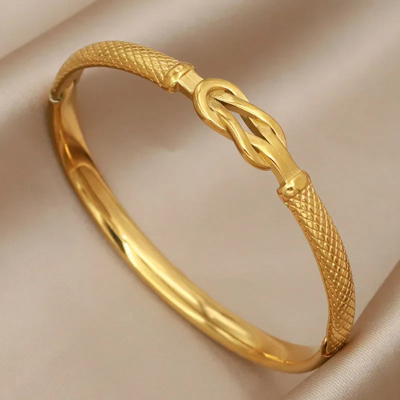 Love Knot Cuff