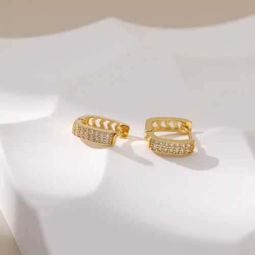 18k Sparkle Square Earrings