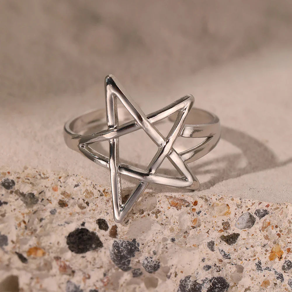 Geometric Star Ring