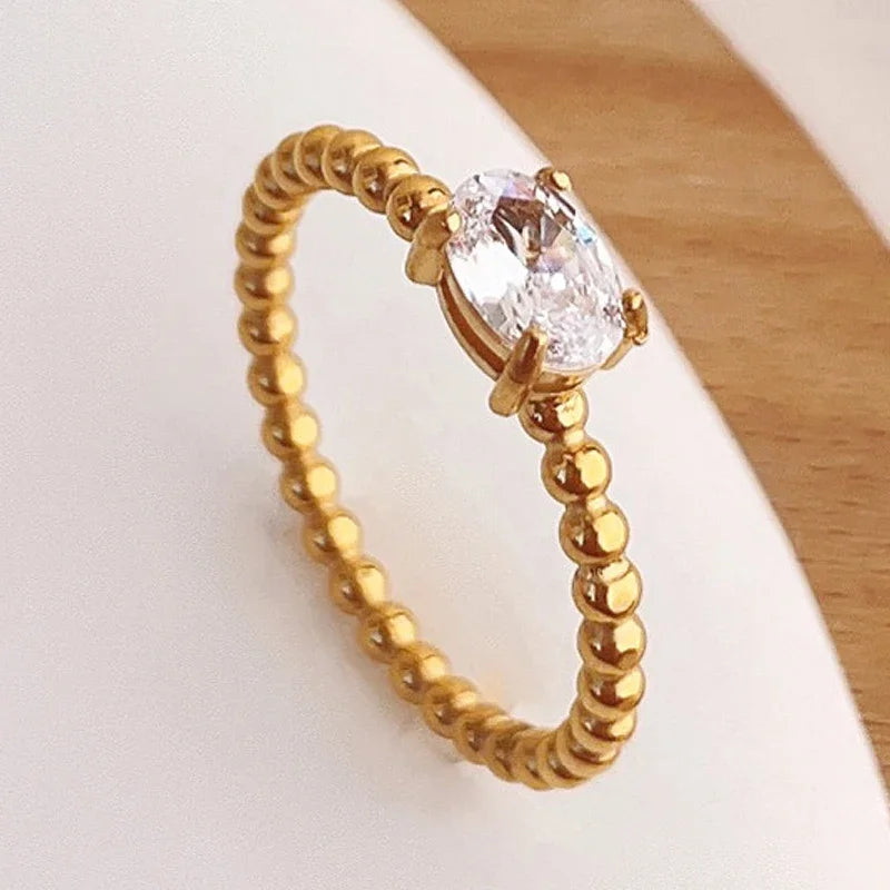 Oval Ball Ring
