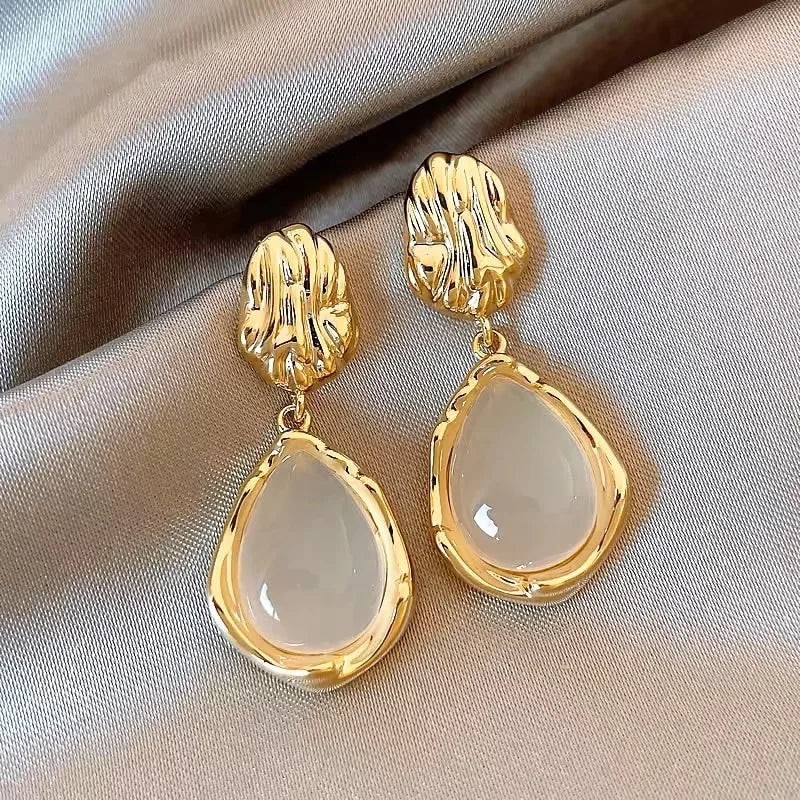Irregular Water Drop Earrings