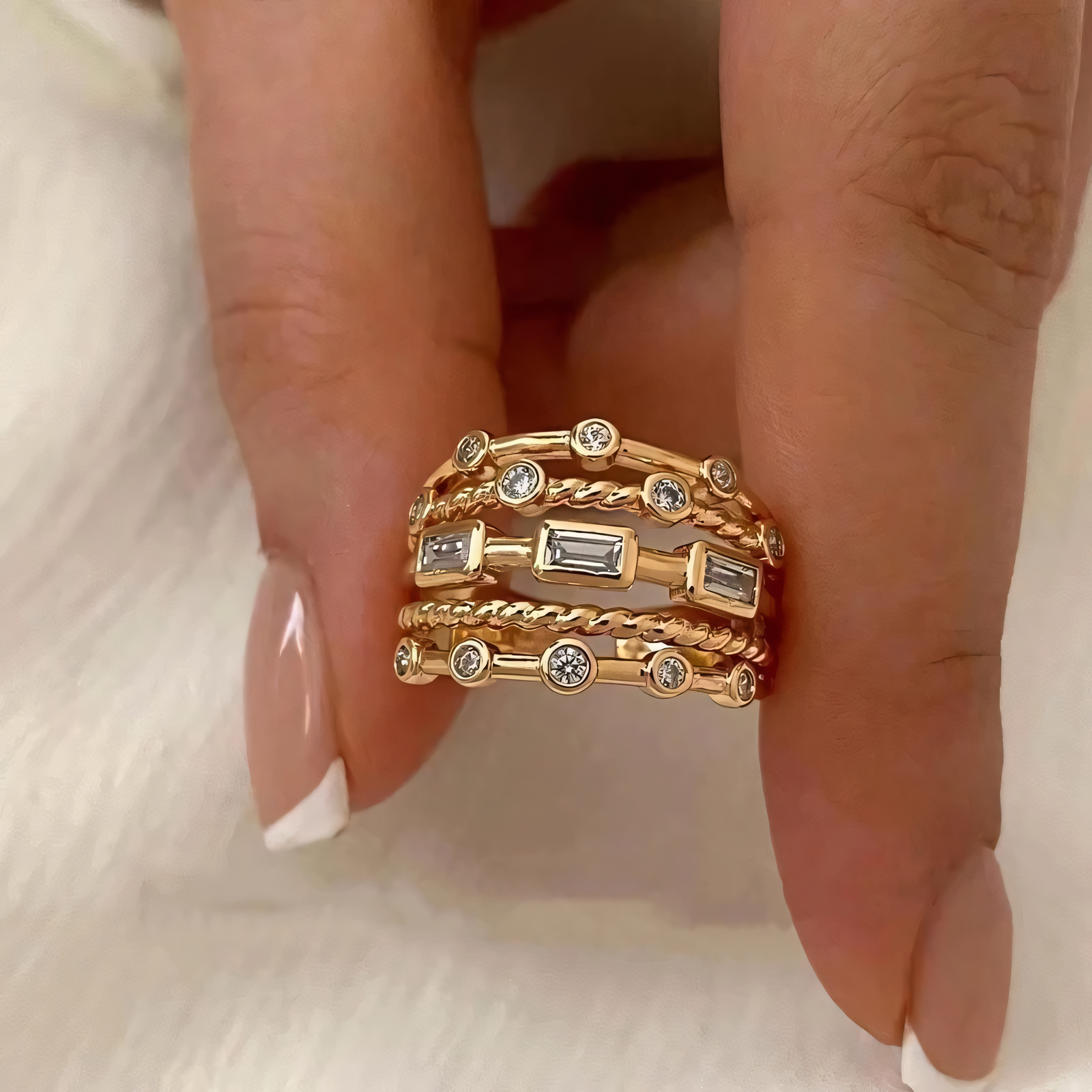 18k Inlaid Stone Ring