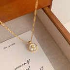 Rose Shellfish Necklace